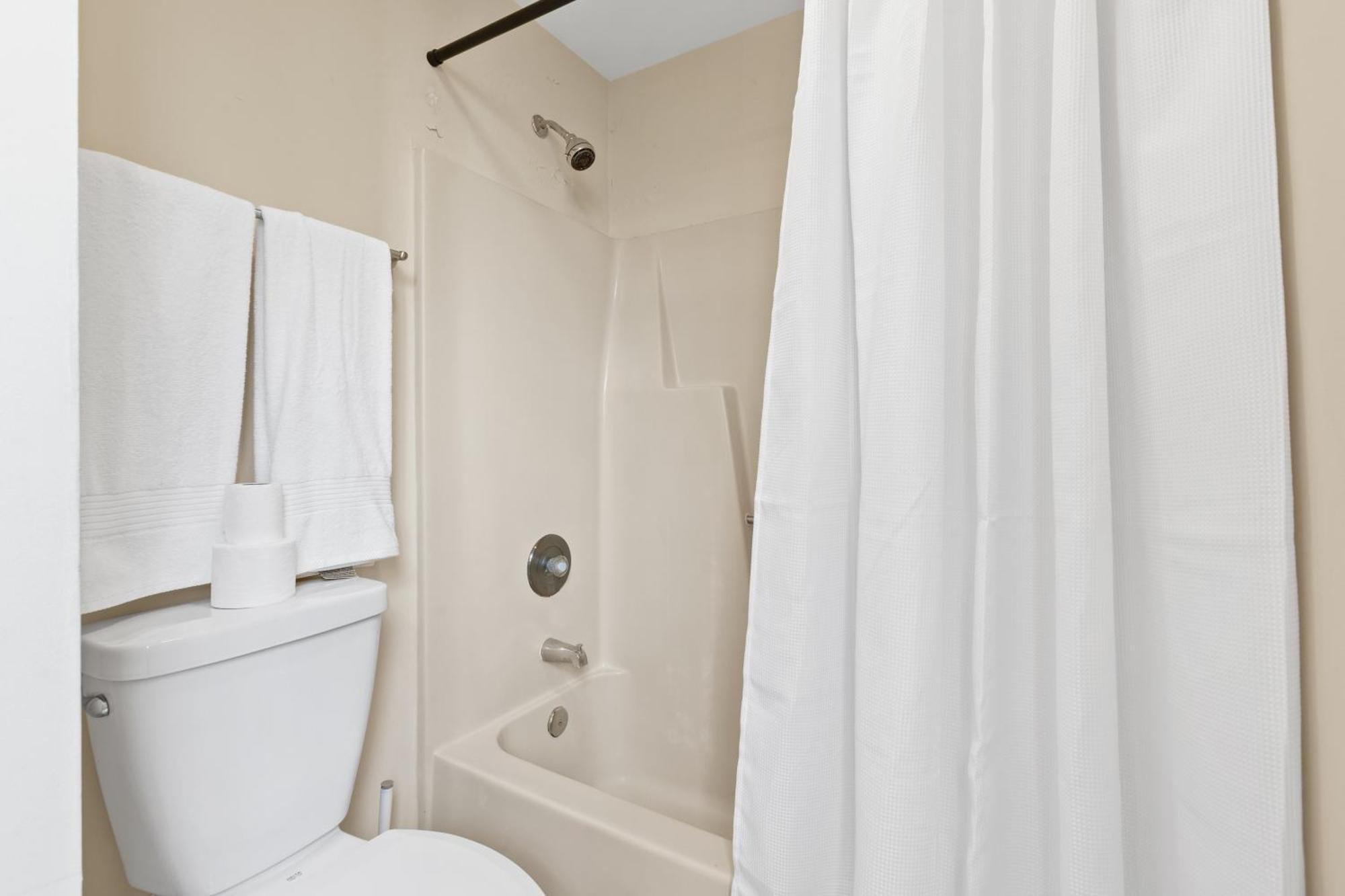 Bright And Cozy 1-Br Condo, Wifi Wilmington Buitenkant foto